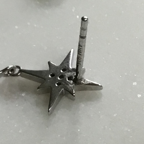 Sale $18 Firm! Sterling Silver rhodium plated Star Earrings - Picture 13 of 14